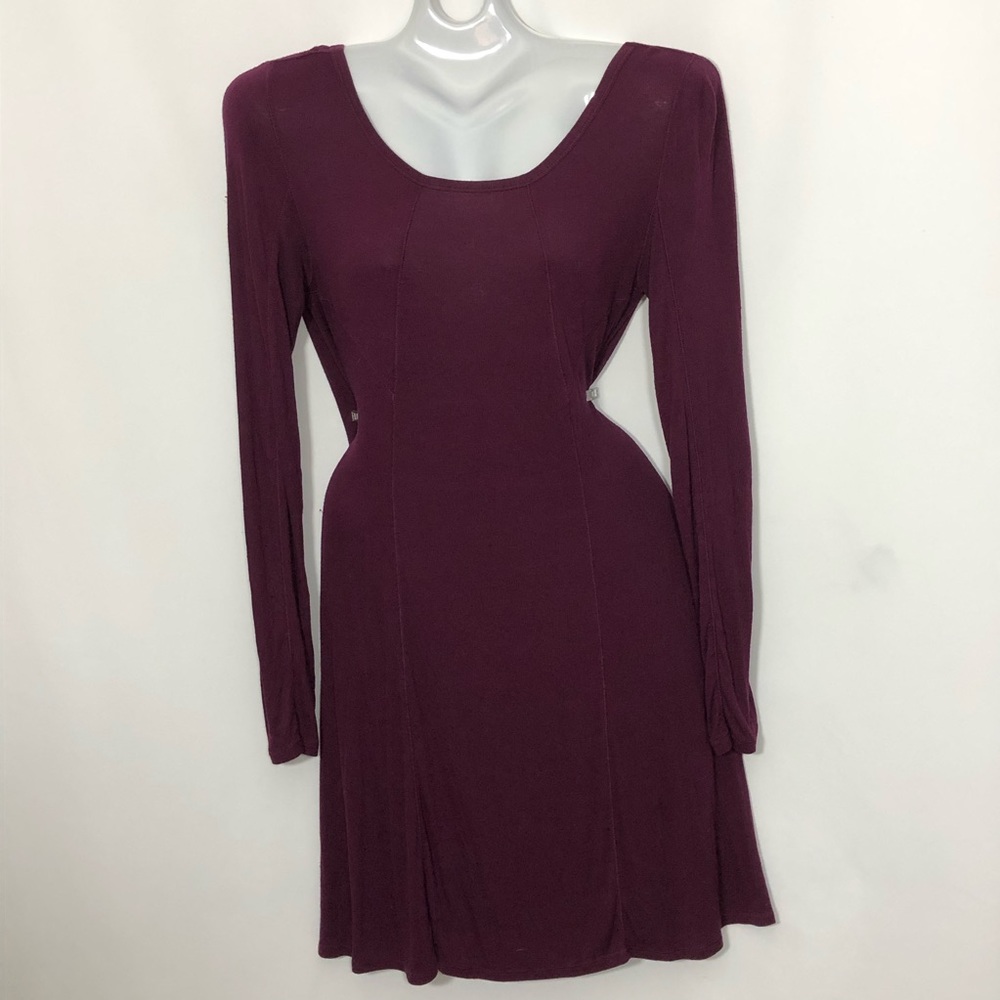 VICTORIAS SECRET flair long sleeve midi dress